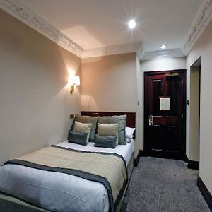 Kamer met een King Size Bed